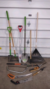 (12) Assorted Garden/ Yard Tools