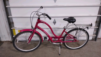 26" Electra Townie3 (Magenta Pink) Bike