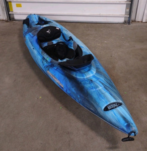 Pelican Premium Mission 100 Kayak (Blue)