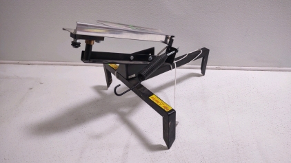 Hoppe's&trade; 9-Clay Pigeon Disk Thrower