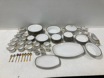 Antique H & Co Selb Bavaria 72 Piece Dinnerware Set w/(8) Decorative Spoons