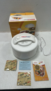 Nesco American Harvest Food Dehydrator & Jerky Maker