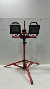 Husky 1000W Dual-Brightness Work Lamp w/ Tripod