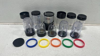 Magic Bullet Personal Blender w/ (10) Various Size and Type Blender Cups w/ Lids, (5) Multi-Color Lid Rings