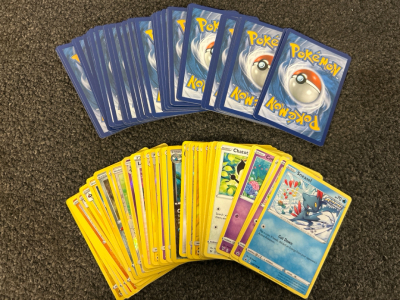 (100) Collectible Pok&eacute;mon Cards