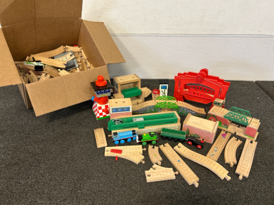 Kids Magnetic and Wood Train Set