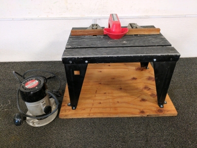 Router Table with Router