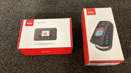 Verizon Jetpack, Version FlipPhone