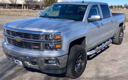 2014 CHEVROLET SILVERADO 1500 - 4X4 - AFTERMARKET WHEELS