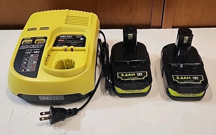 RBC327 Charging Center 12v-18v with 2 ... 3.6Ah 18v Lithium-ION Batteries