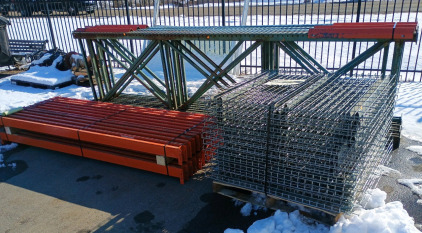 (1) Warehouse Pallet Racking - Uprights Beams Wire Decking