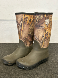 Pair Of WFS Boots Size 10