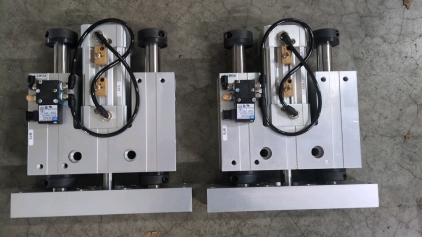 (2) PHD Pneumatic Slide Actuators
