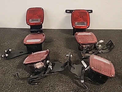 (6) Large Truck Taillights..