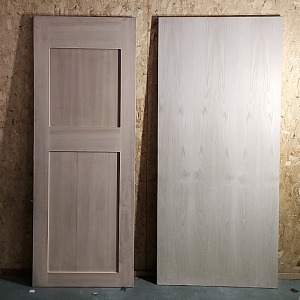 2 Unfinished Solid Wood Doors 6'8"x2'5.7/8" 6'8"&times;3"