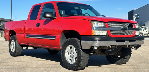 2004 CHEVY SILVERADO 1500 - 4X4 - OFF ROAD TIRES!