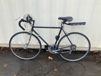 27&rdquo; Black Bike