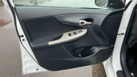 2010 TOYOTA COROLLA - CUTE CAR! - 13