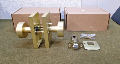 (2) Interior Passage/Privacy Doorknob Sets, Matte Gold