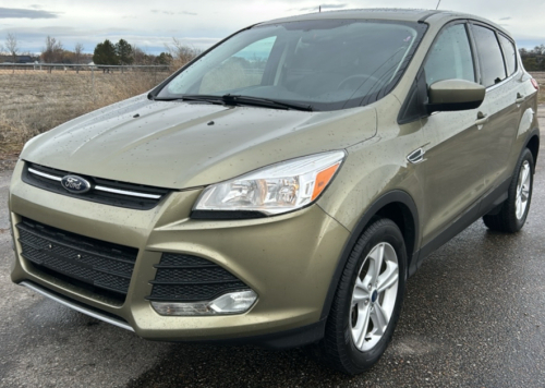 2013 FORD ESCAPE - 107K MILES - 4X4!
