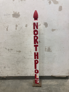 5&rsquo; North Pole