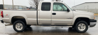 2004 CHEVROLET SILVERADO 2500 - DIESEL - 4X4! - 7