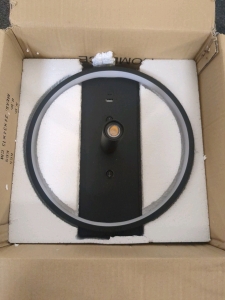 Circle light fixture