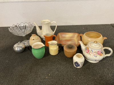 Assorted Kitchen Dishes