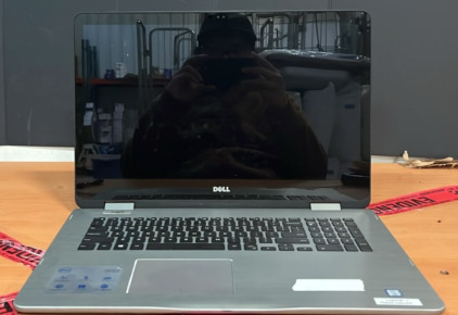 Dell Inspiron 17 Laptop Model: P30E