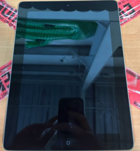 64GB IPad