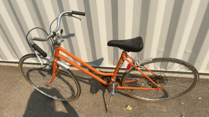 27&rdquo; Nishiki Custom Sport Bike (Orange)