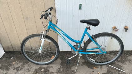 Light Blue Pacific Tide Mountain Bike 26&rdquo;