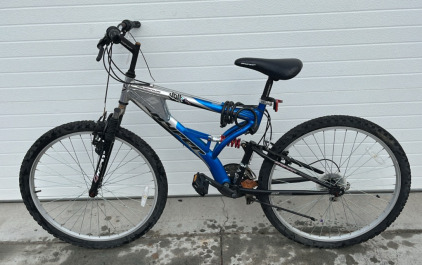 Blue and Silver Hyper Jolt Mountain Bike 26&rdquo;