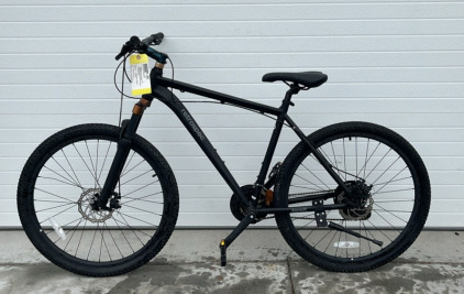 Black Retrospec Mountain Bike 27.5&rdquo;