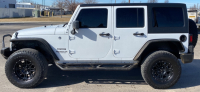 2016 JEEP WRANGLER UNLIMITED - 4X4 - AFTERMARKET STEREO! - 2