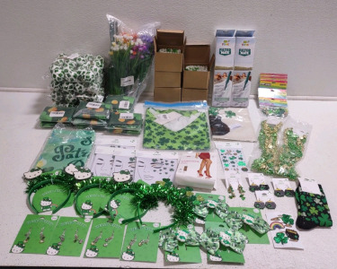 Saint Patrick's Day Amazon & Claire's Stuff: Hello Kitty Exclusive Saint Patrick's Day Wear & Much More!!!