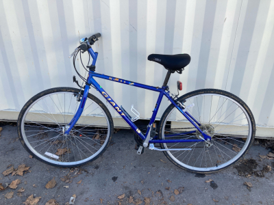 27.5&rdquo; Blue Giant Nutra Bike