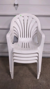 (4) (White) Stackable Plastic Yard/Patio Chairs