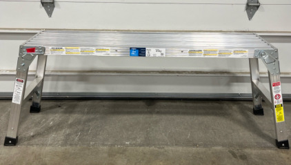 (1) Werner Aluminum Work Platform - AP-20X-2