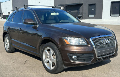 2012 AUDI Q5 - 96K MILES - MOONROOF!