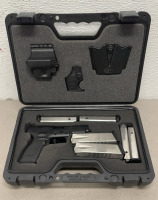 Springfield Armory XD-9 Model 9mm Caliber, Semi Automatic Pistol In Original Hard Case, 6 Extra Magazines, - 2