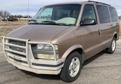 2004 CHEVROLET ASTRO - 4X4!