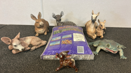 Garden Plantern Soil, Garden Animals