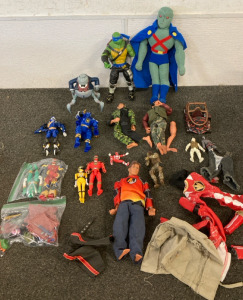 Toys & Figurines