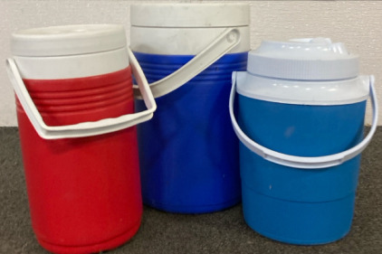 (3) Large Sports Waterbottles