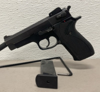 Smith & Wesson 5904 Model 9mm Caliber, Semi Automatic Pistol