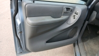 2004 DODGE CARAVAN - FAMILY CAR! - 13