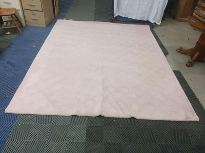 (1) Pink Hand Tufted Woolen Carpet - 8'x10'