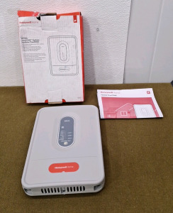 (1) Honeywell Home HZ322 True Zone System Controller