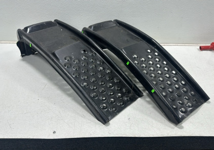 (2) Black Metal Automotive Lift Ramps